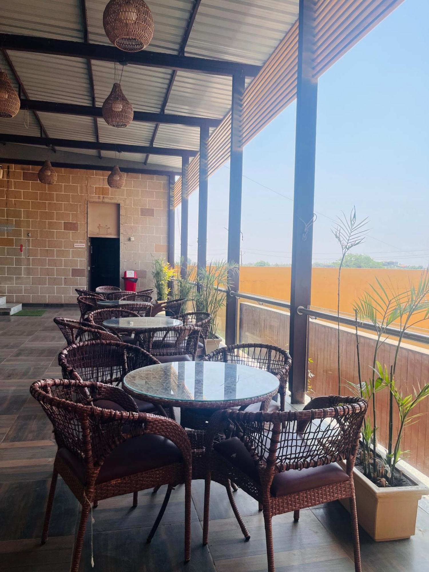 Lion Park Hotel & Resorts Sasan Gir Eksteriør bilde